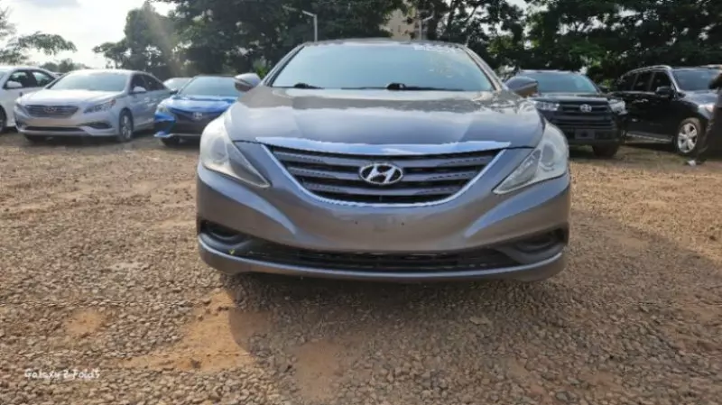 Hyundai Sonata   - 2014