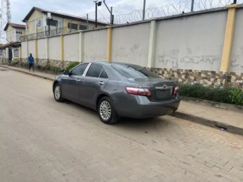 Toyota Camry   - 2007