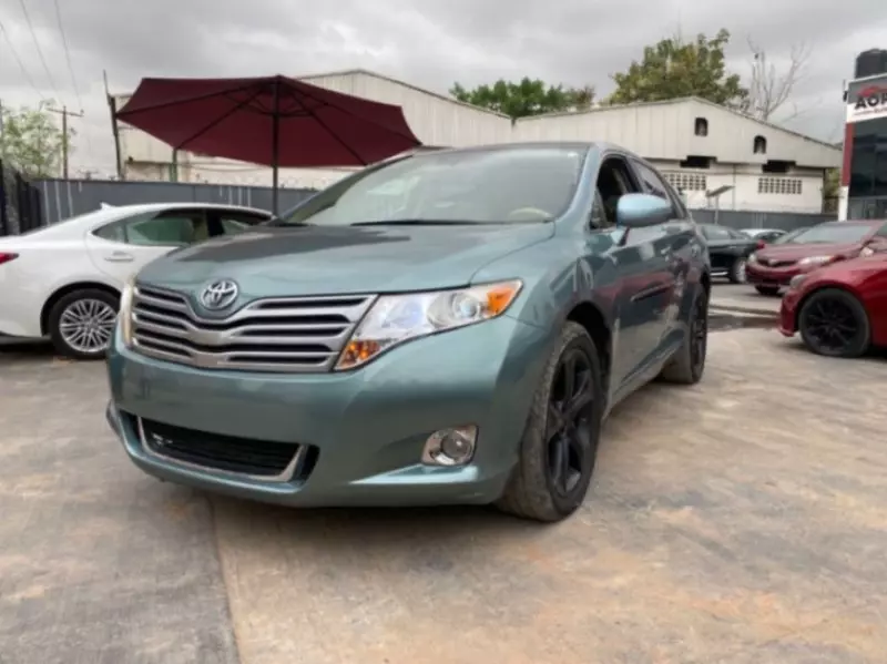 Toyota Venza   - 2010