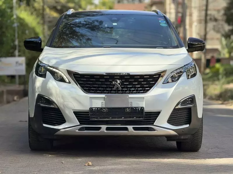 Peugeot 3008   - 2018