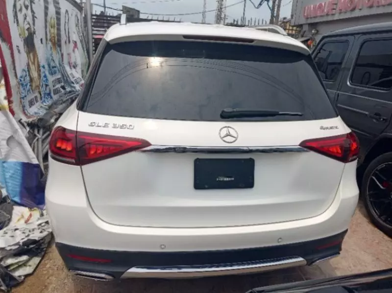Mercedes-Benz GLE 350   - 2021