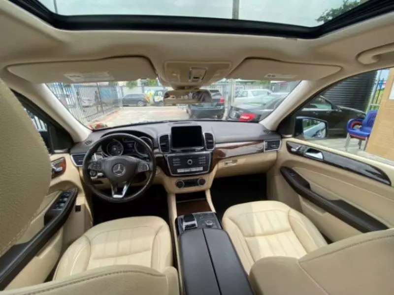 Mercedes-Benz GLE 350   - 2016