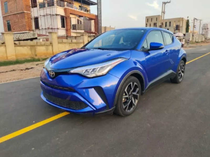 Toyota CH-R   - 2020