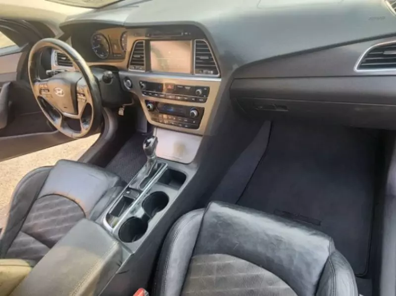 Hyundai Sonata - 2015