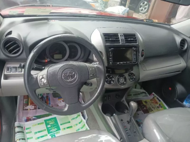 Toyota Rav4   - 2009