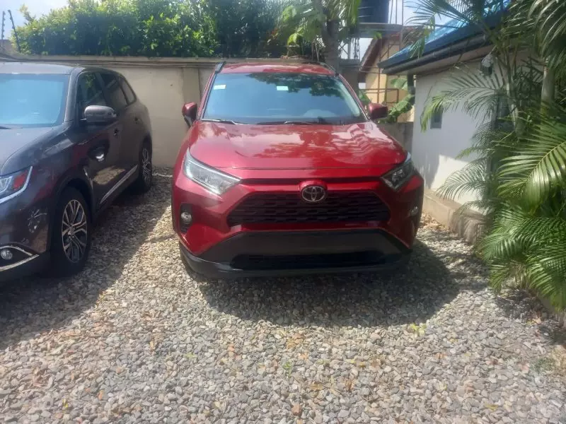 Toyota RAV 4   - 2020