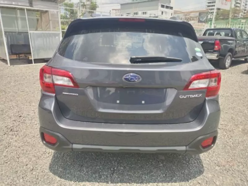 Subaru Outback - 2019
