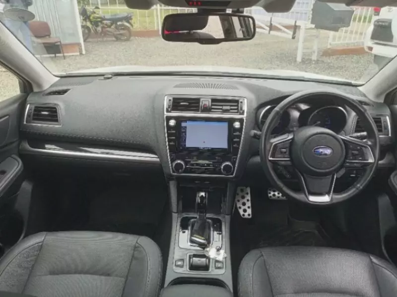 Subaru Legacy B4   - 2018