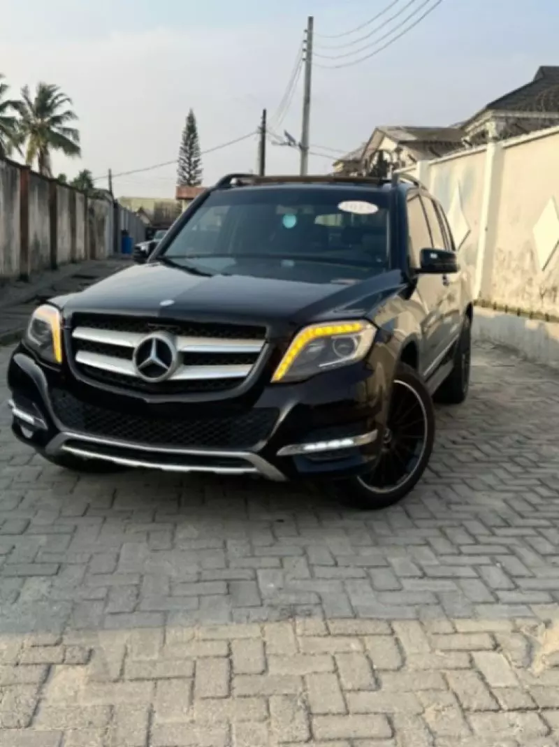 Mercedes-Benz GLK 350   - 2015