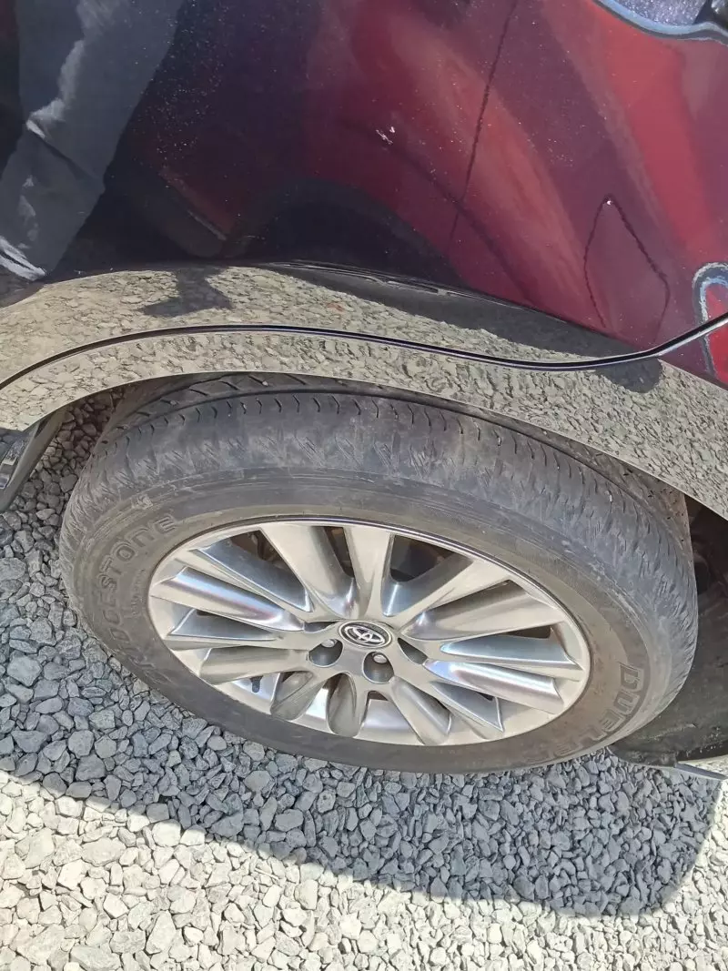 Toyota Harrier   - 2016