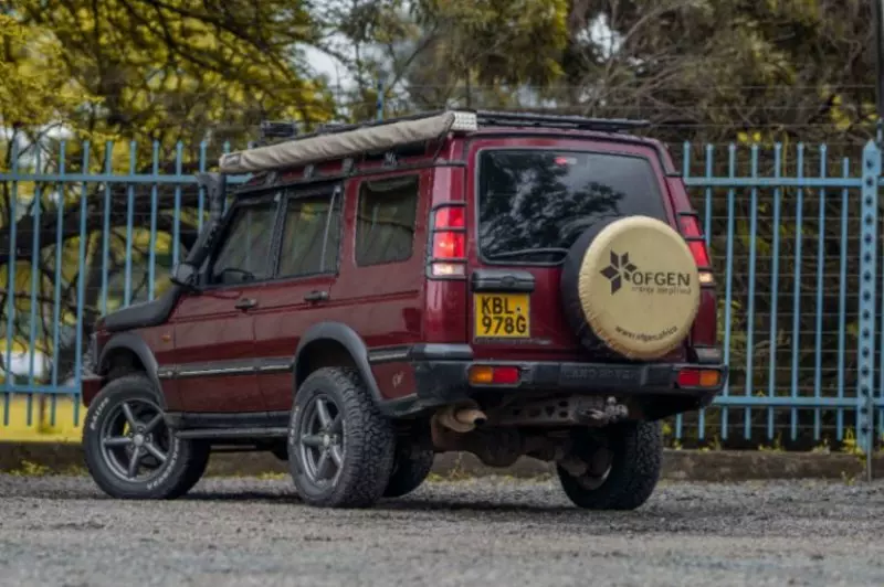 Land Rover Discovery   - 2003