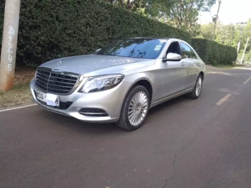 Mercedes-Benz S400