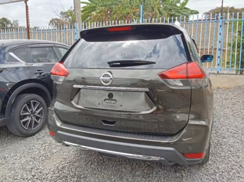 Nissan X-Trail   - 2018