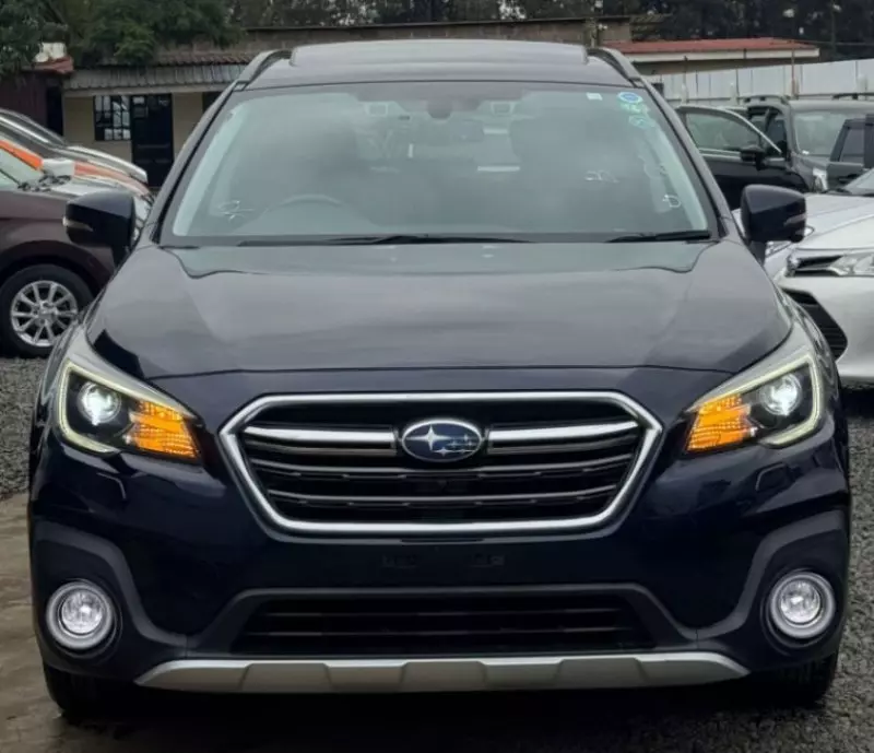 Subaru Outback   - 2018