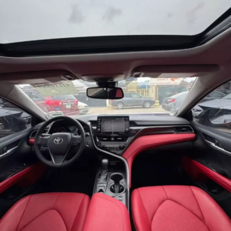 Toyota Camry   - 2023