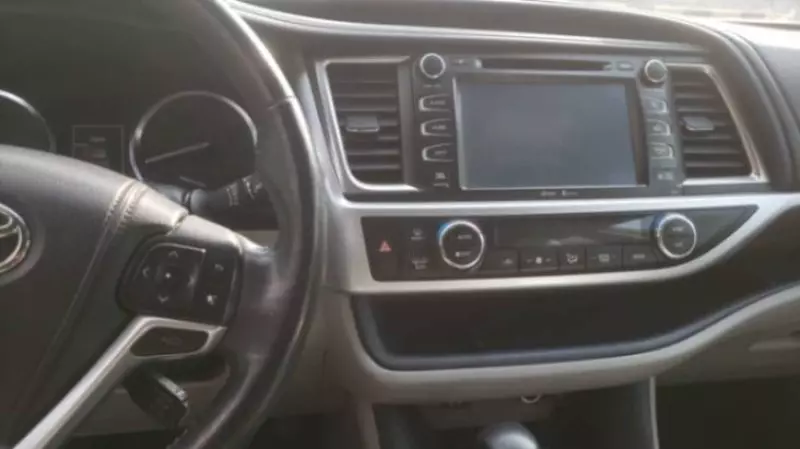 Toyota Highlander - 2015