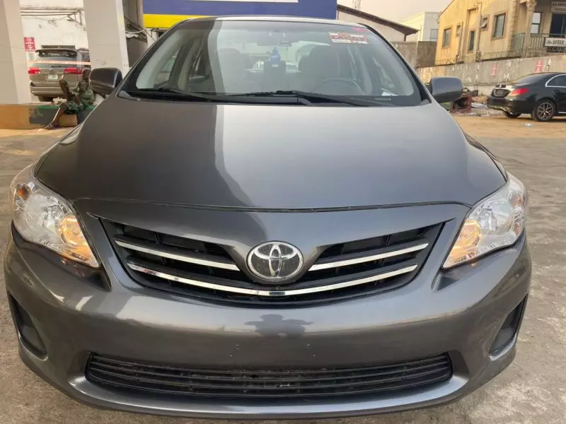 Toyota Corolla   - 2013