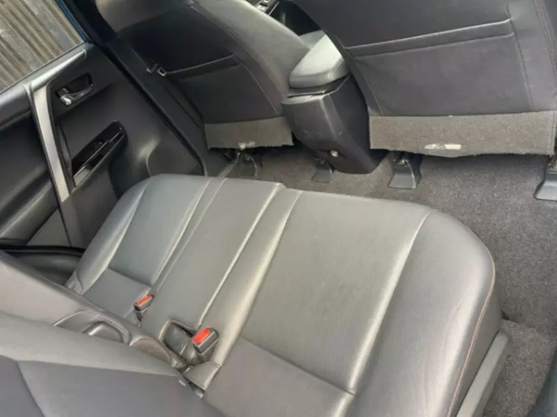Toyota RAV 4   - 2016