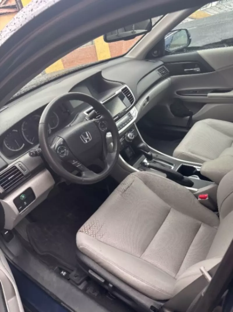 Honda Accord   - 2013