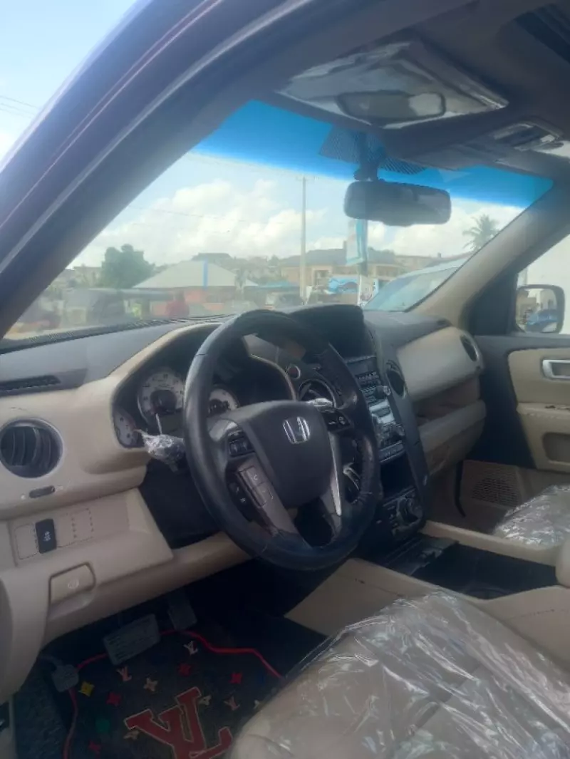 Honda Pilot   - 2014