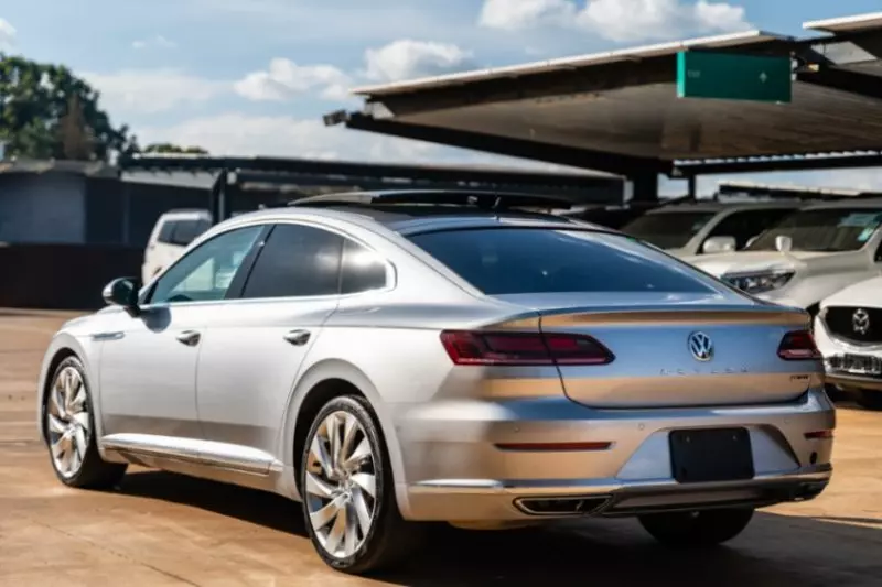 Volkswagen Arteon   - 2018