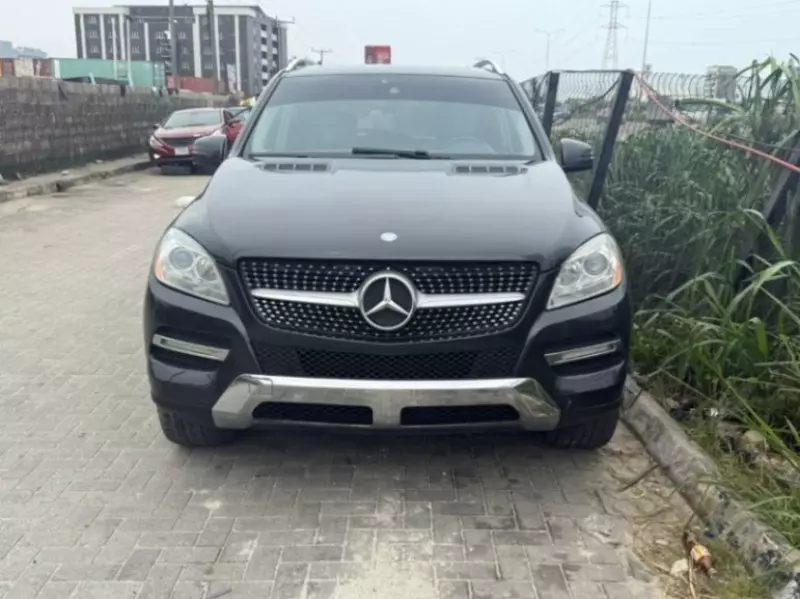 Mercedes-Benz ML 350   - 2012