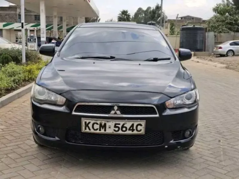 Mitsubishi Galant   - 2010