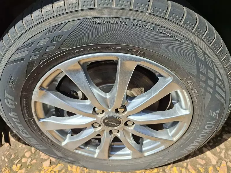 Toyota Wish   - 2011