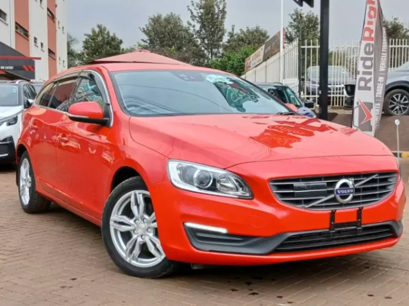 Volvo V60   - 2018