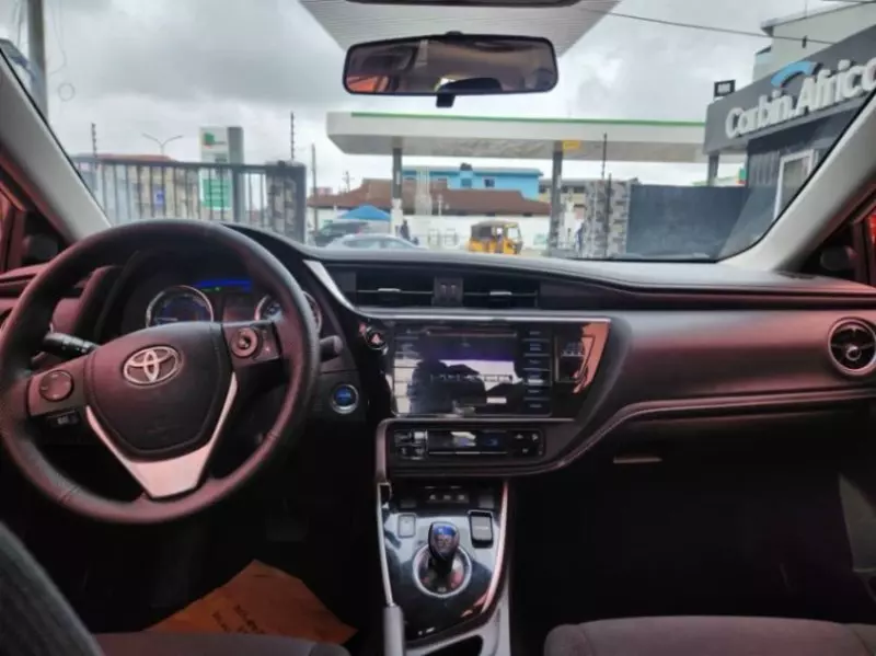Toyota Corolla   - 2019