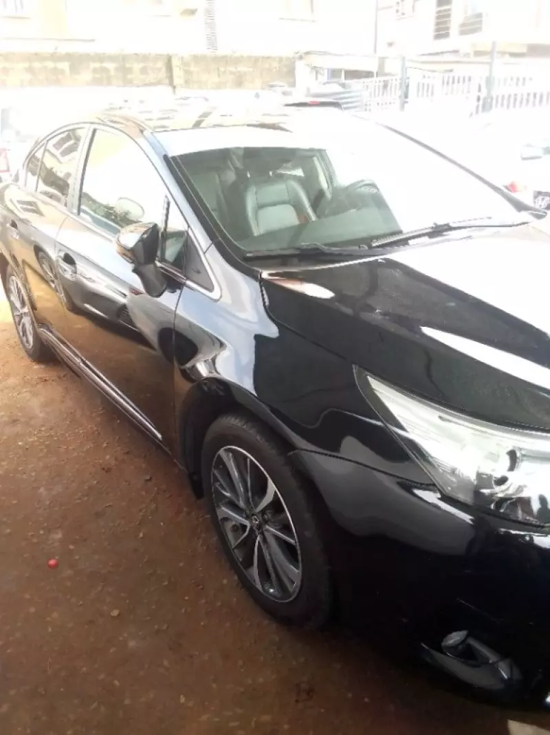 Toyota Avensis   - 2007