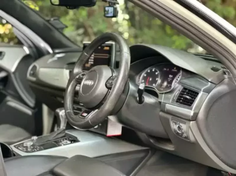 Audi A6   - 2015