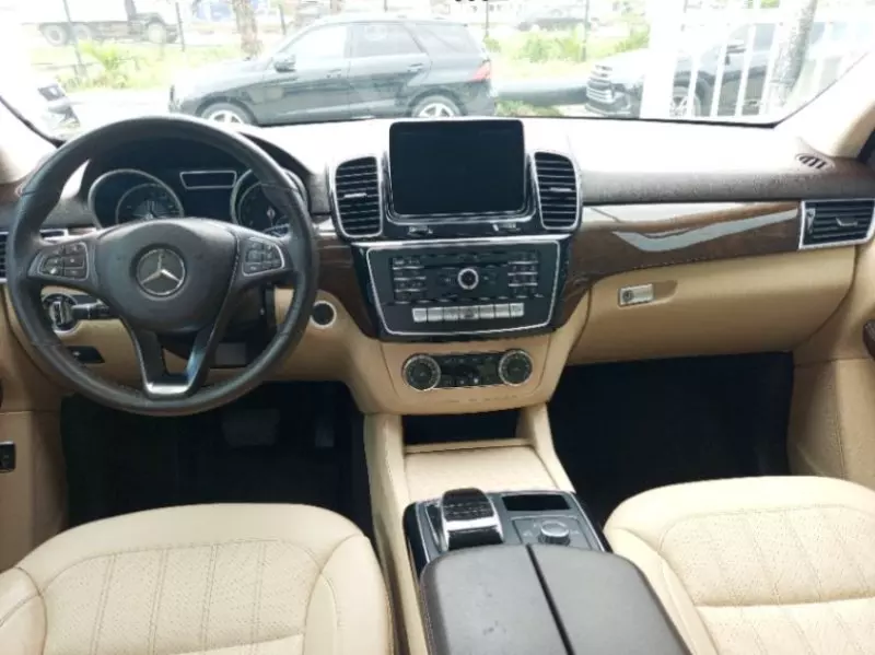 Mercedes-Benz GLE 350   - 2016
