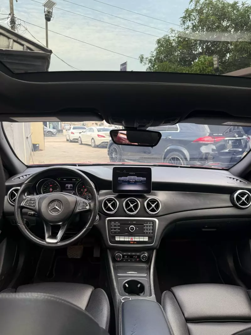 Mercedes-Benz GLA 250   - 2019