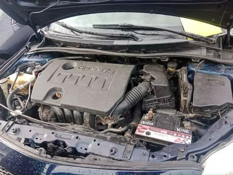 Toyota Corolla   - 2009