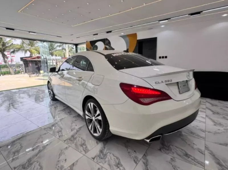 Mercedes-Benz CLA 250