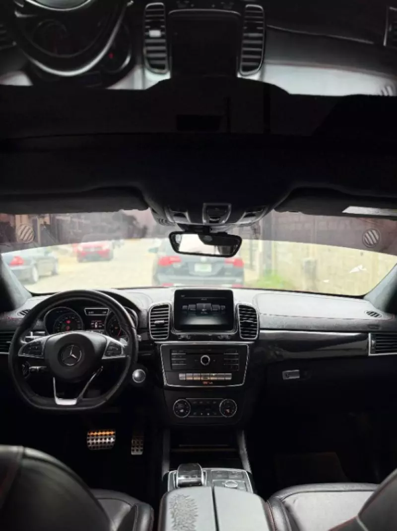 Mercedes-Benz GLE 43 AMG   - 2016