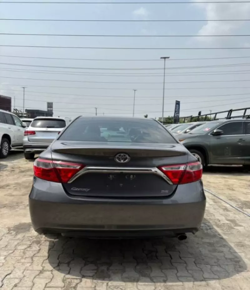 Toyota Camry   - 2015