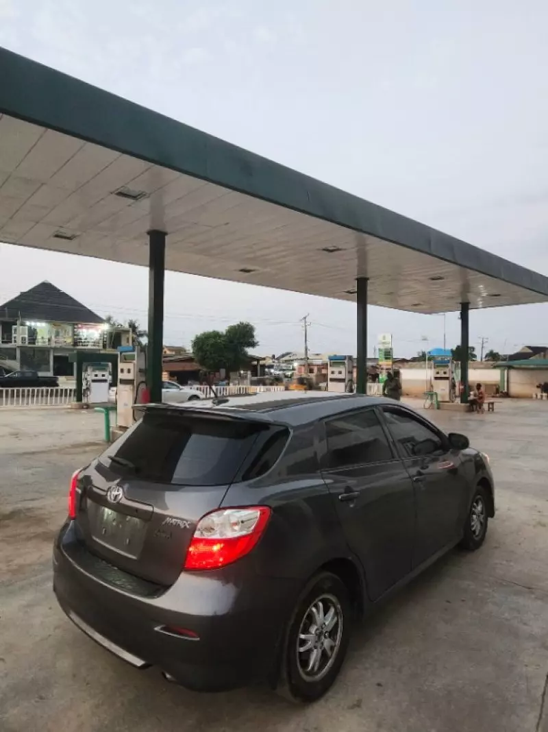 Toyota Matrix   - 2009