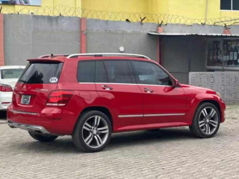 Mercedes-Benz GLK 350   - 2014