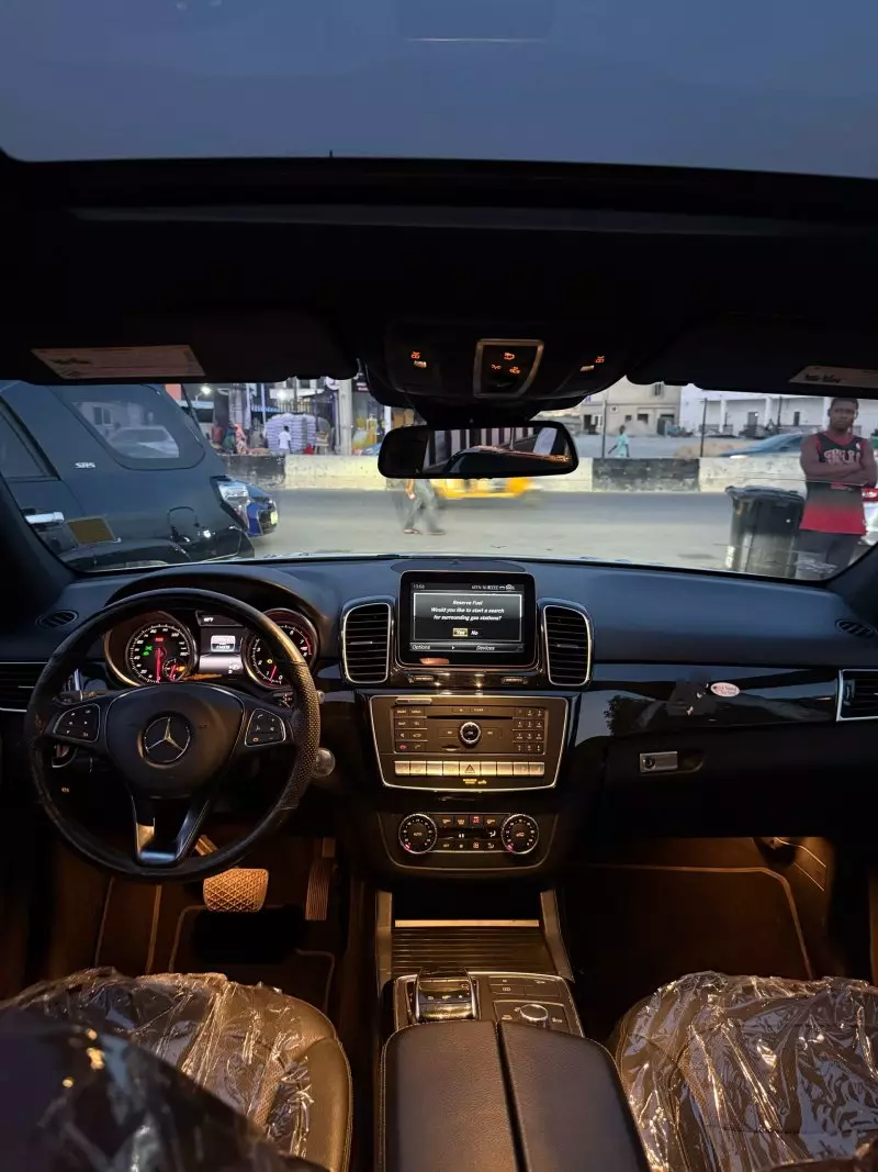 Mercedes-Benz GLE 350   - 2016