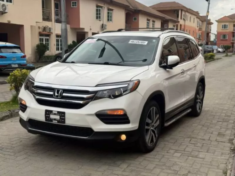 Honda Pilot   - 2016
