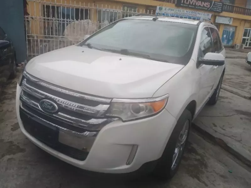 Ford Edge   - 2013