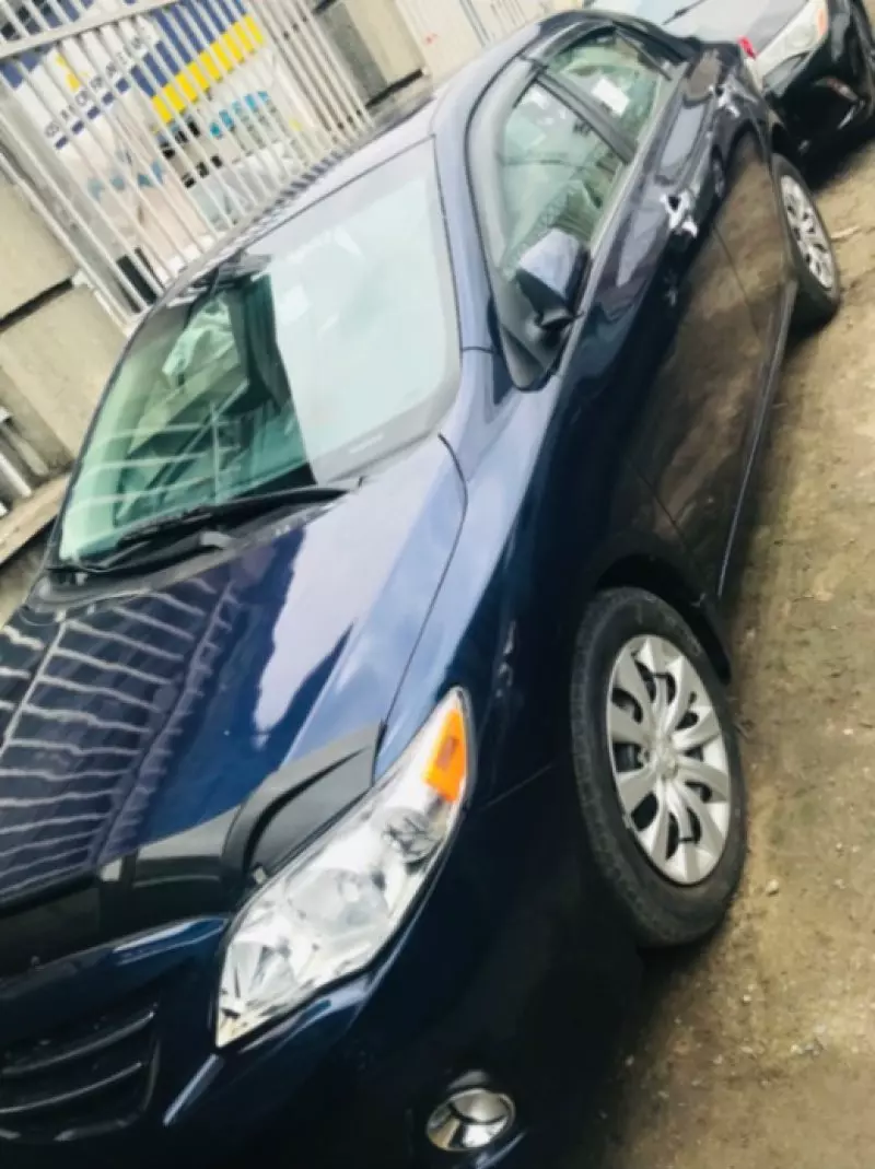 Toyota Corolla   - 2013