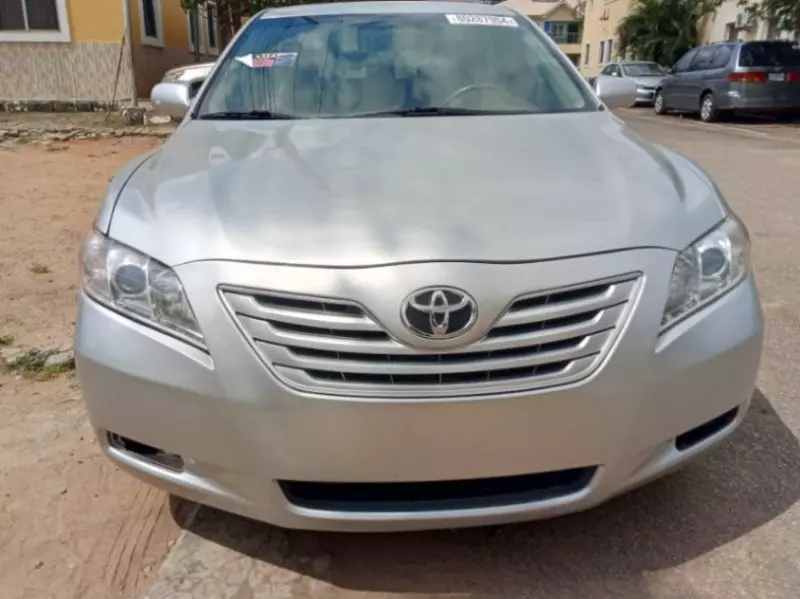 Toyota Camry   - 2007