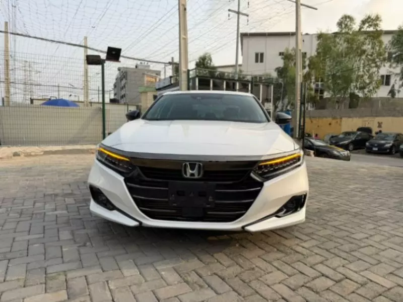 Honda Accord   - 2022