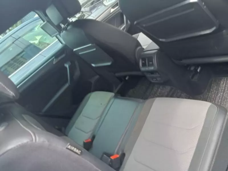 Volkswagen Tiguan   - 2018