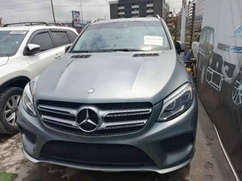 Mercedes-Benz GLE 350   - 2016