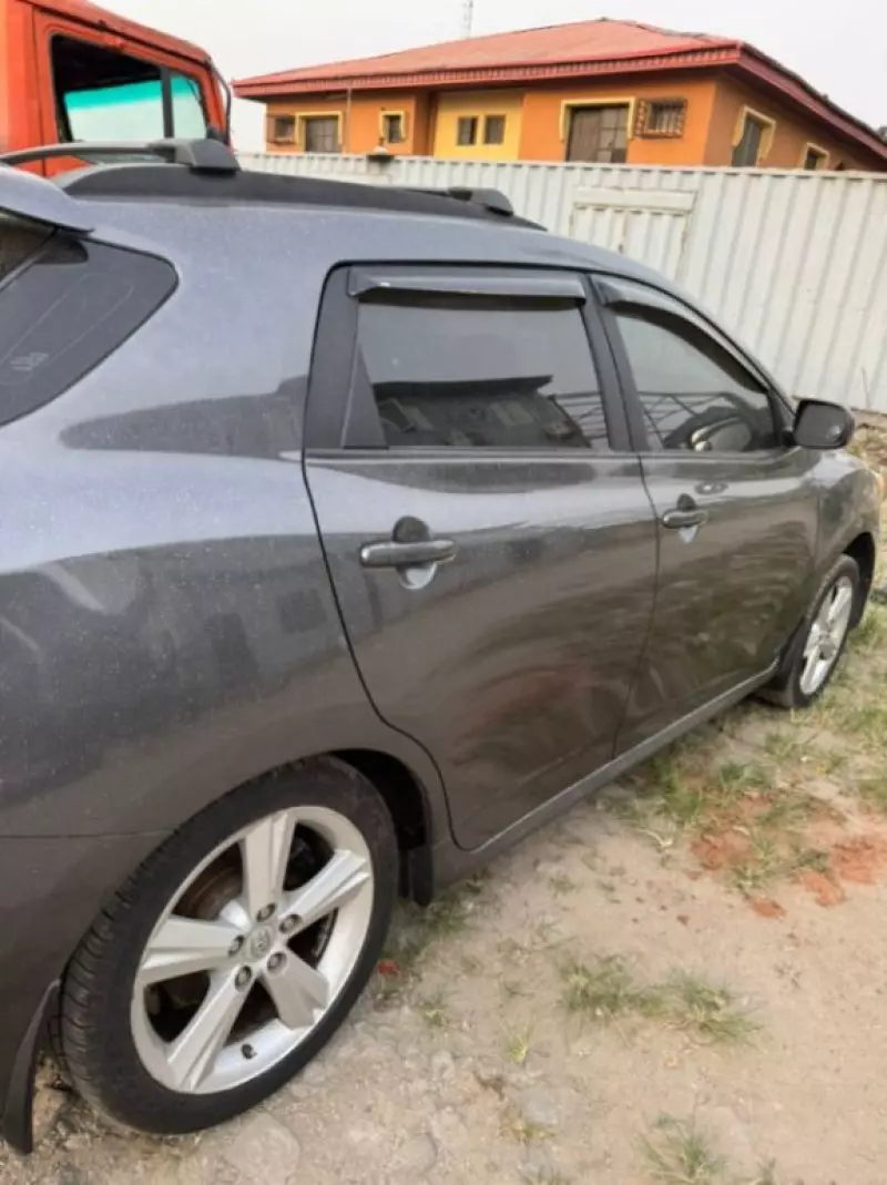 Toyota Corolla Matrix   - 2009