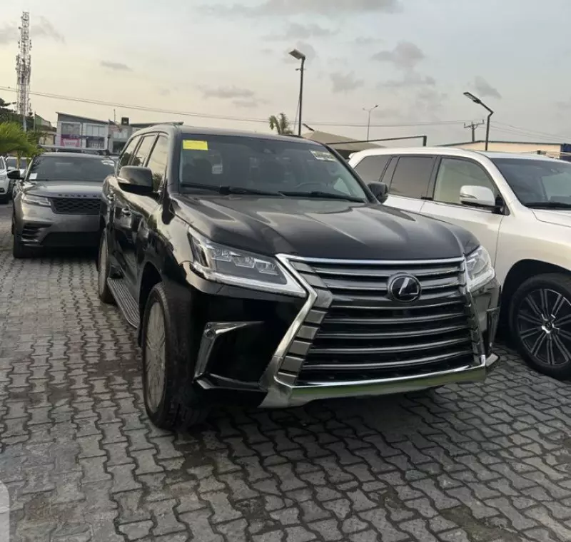Lexus LX 570   - 2019
